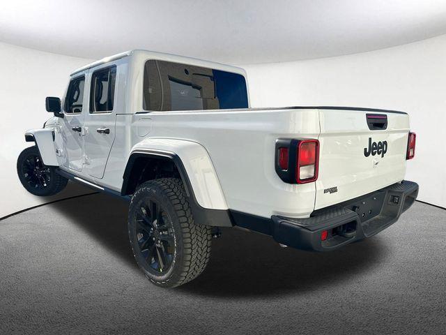 new 2025 Jeep Gladiator car, priced at $41,845