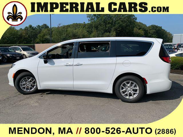 new 2026 Chrysler Pacifica car, priced at $39,543
