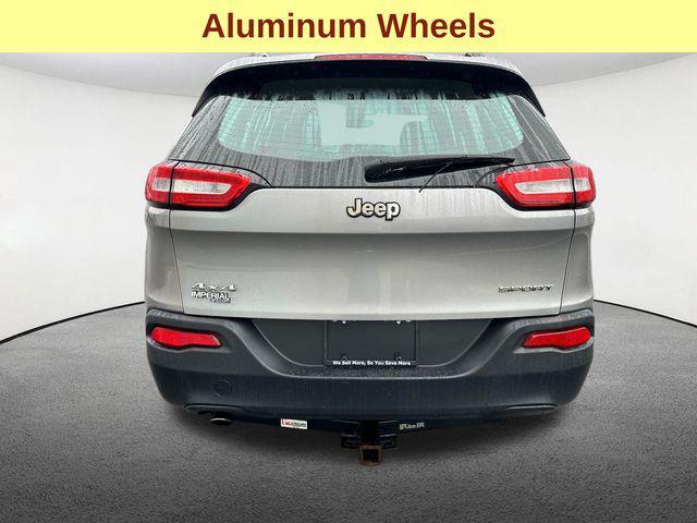 used 2016 Jeep Cherokee car, priced at $11,977