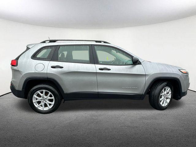 used 2016 Jeep Cherokee car, priced at $11,977