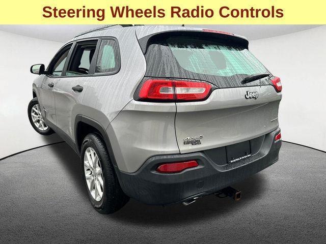 used 2016 Jeep Cherokee car, priced at $11,977