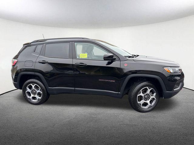 used 2022 Jeep Compass car, priced at $25,952