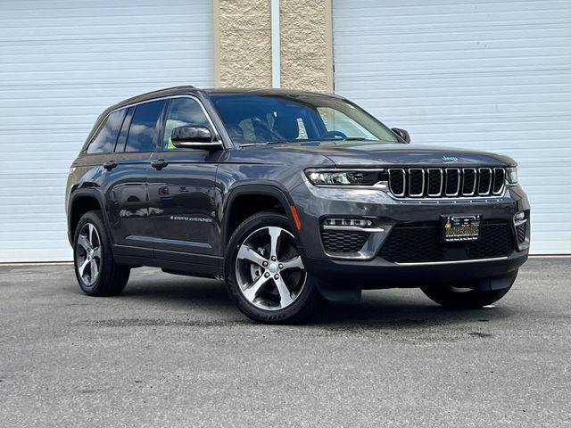 new 2024 Jeep Grand Cherokee 4xe car, priced at $49,170