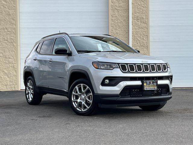 new 2024 Jeep Compass car, priced at $32,492