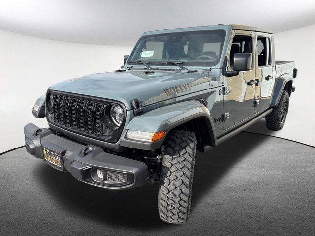 new 2025 Jeep Gladiator car, priced at $52,030