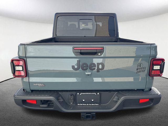 new 2025 Jeep Gladiator car, priced at $52,030