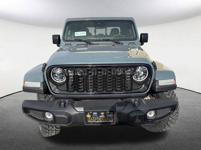 new 2025 Jeep Gladiator car, priced at $52,030