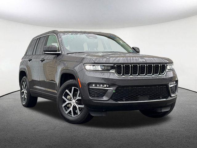 used 2023 Jeep Grand Cherokee car, priced at $38,477