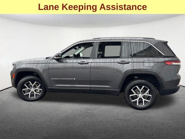 used 2023 Jeep Grand Cherokee car, priced at $38,477