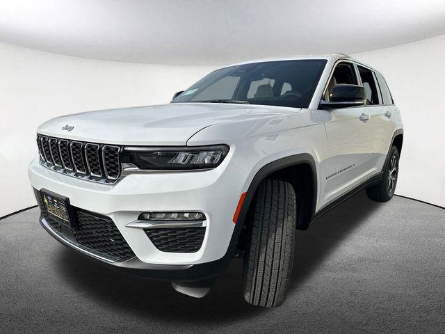 new 2025 Jeep Grand Cherokee car, priced at $44,254