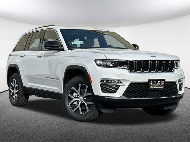 new 2025 Jeep Grand Cherokee car, priced at $44,254