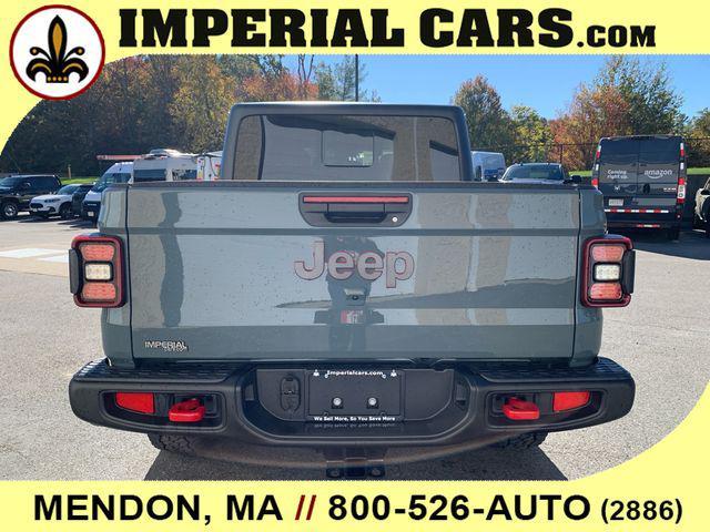 new 2025 Jeep Gladiator car, priced at $58,235