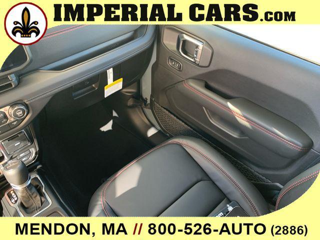 new 2025 Jeep Gladiator car, priced at $58,235