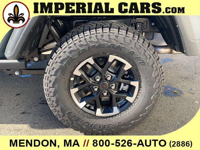 new 2025 Jeep Gladiator car, priced at $58,235