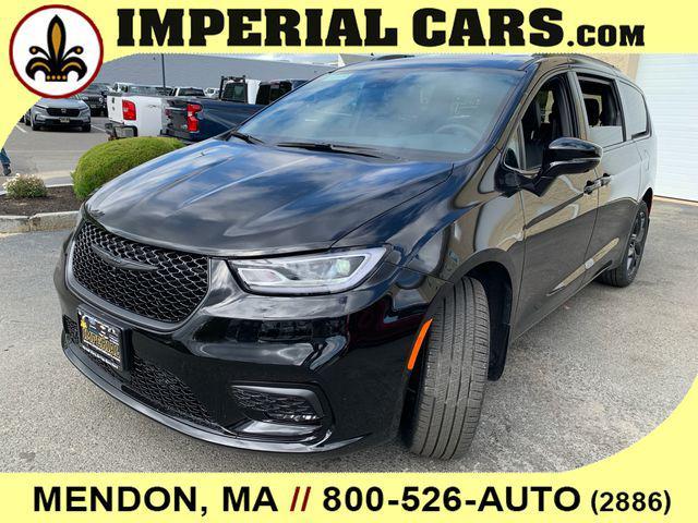 new 2026 Chrysler Pacifica car, priced at $54,400