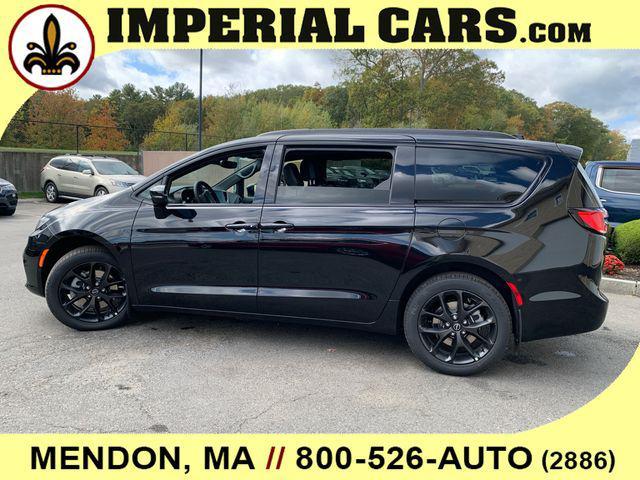 new 2026 Chrysler Pacifica car, priced at $54,400