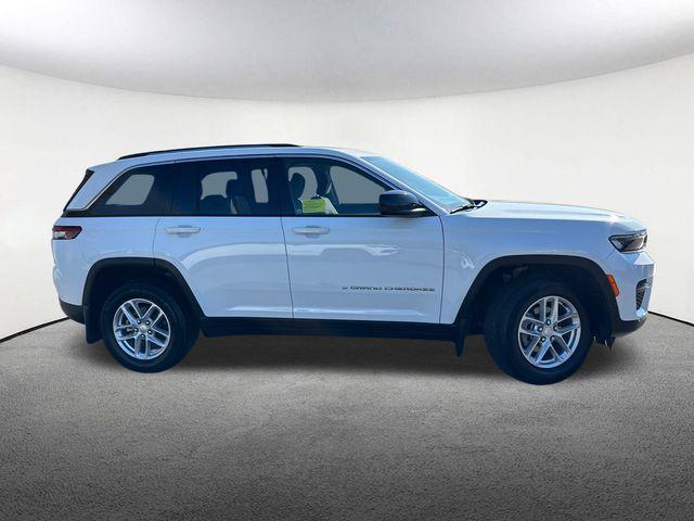 used 2023 Jeep Grand Cherokee car, priced at $31,347