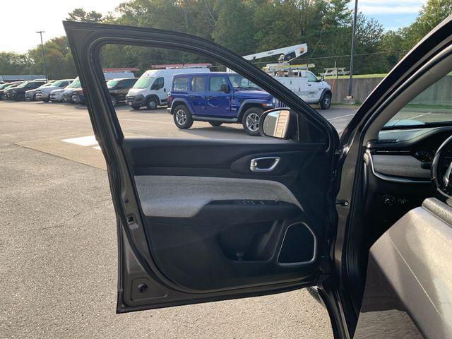 used 2022 Jeep Compass car, priced at $21,347