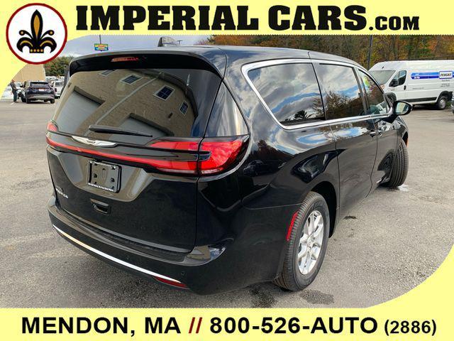 new 2026 Chrysler Pacifica car, priced at $38,793