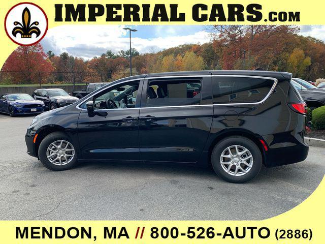 new 2026 Chrysler Pacifica car, priced at $38,793