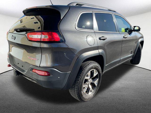 used 2014 Jeep Cherokee car, priced at $13,977