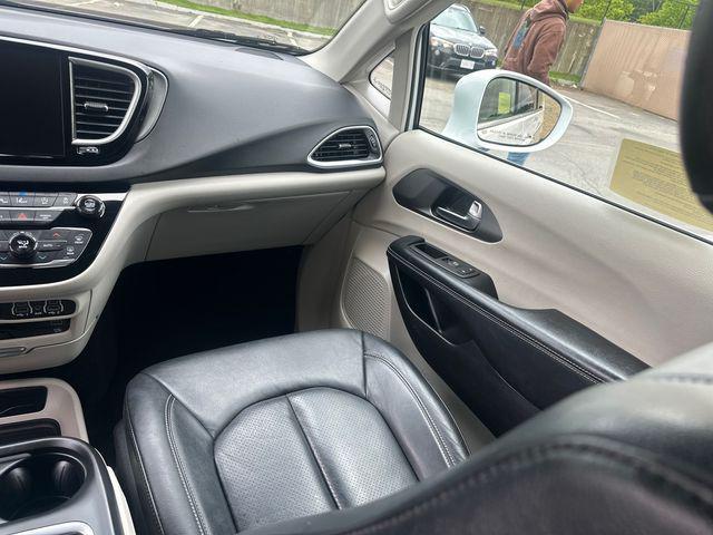 used 2022 Chrysler Pacifica car, priced at $24,647