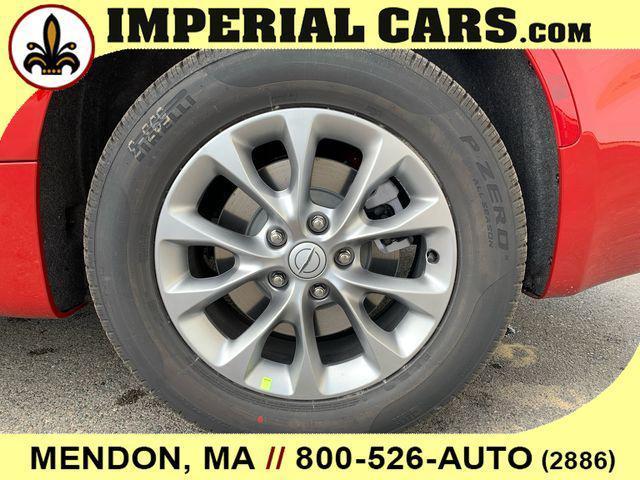 new 2026 Chrysler Pacifica car, priced at $44,821