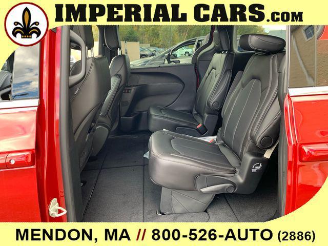 new 2026 Chrysler Pacifica car, priced at $44,821