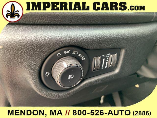 new 2026 Chrysler Pacifica car, priced at $44,821