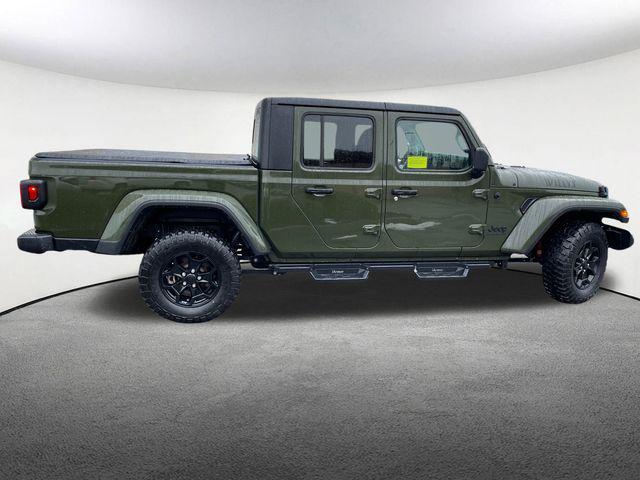 used 2022 Jeep Gladiator car, priced at $34,905