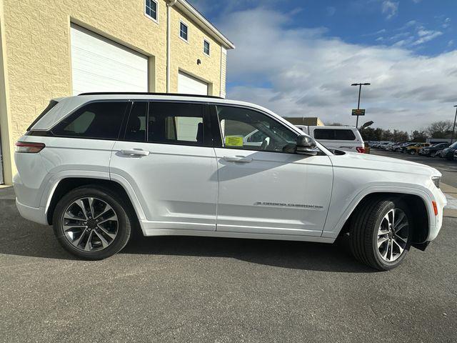 new 2025 Jeep Grand Cherokee car, priced at $56,089