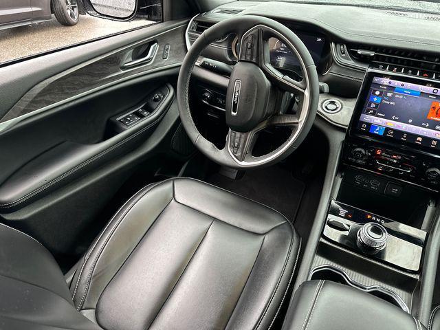 used 2024 Jeep Grand Cherokee car, priced at $38,477