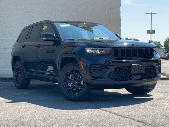 new 2025 Jeep Grand Cherokee car, priced at $42,866