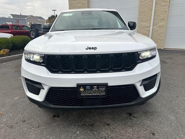 new 2025 Jeep Grand Cherokee car, priced at $44,435