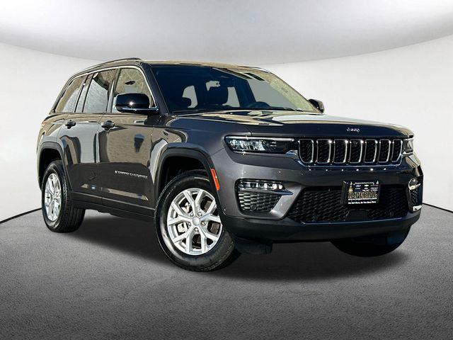 used 2023 Jeep Grand Cherokee car, priced at $37,900