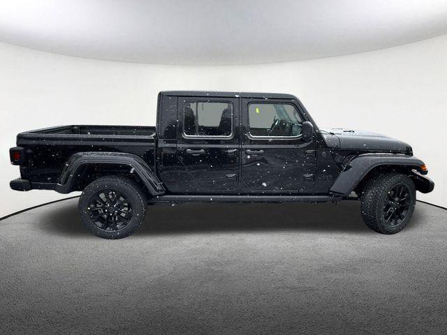 new 2025 Jeep Gladiator car, priced at $42,440