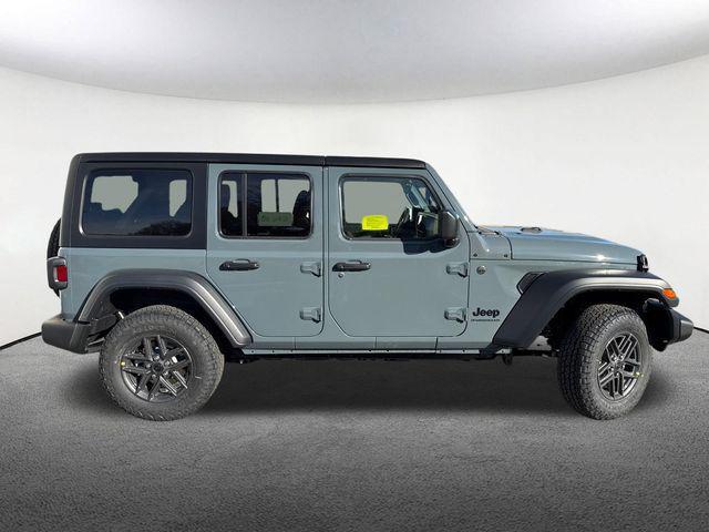 new 2025 Jeep Wrangler car, priced at $45,594