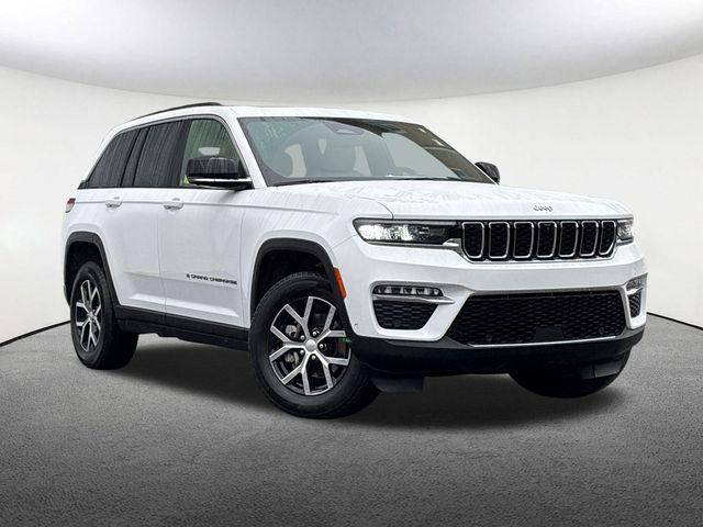 used 2023 Jeep Grand Cherokee car, priced at $40,362