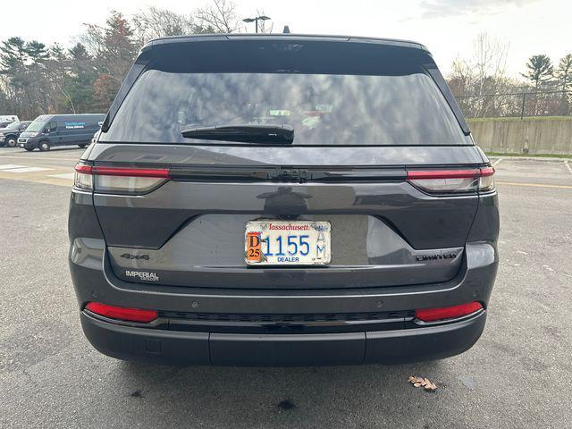 new 2025 Jeep Grand Cherokee car, priced at $52,132