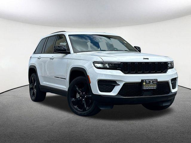 used 2023 Jeep Grand Cherokee car, priced at $37,406