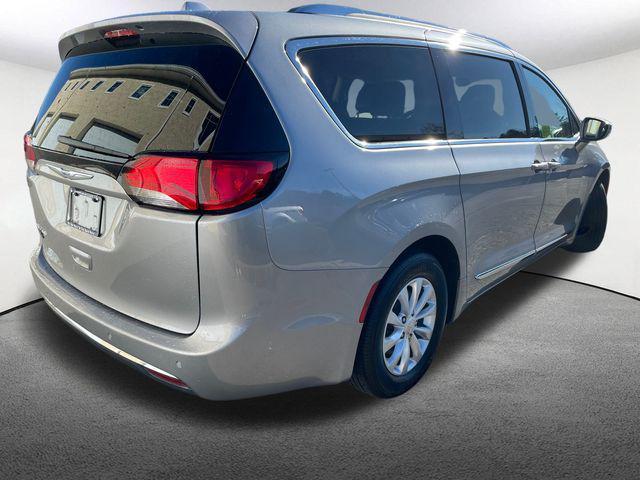 used 2018 Chrysler Pacifica car, priced at $16,347