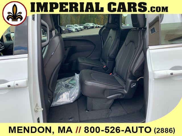 new 2026 Chrysler Pacifica car, priced at $44,375