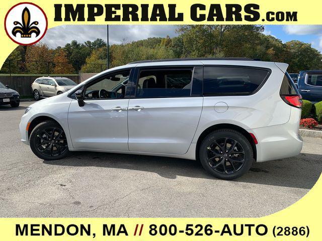 new 2026 Chrysler Pacifica car, priced at $47,453