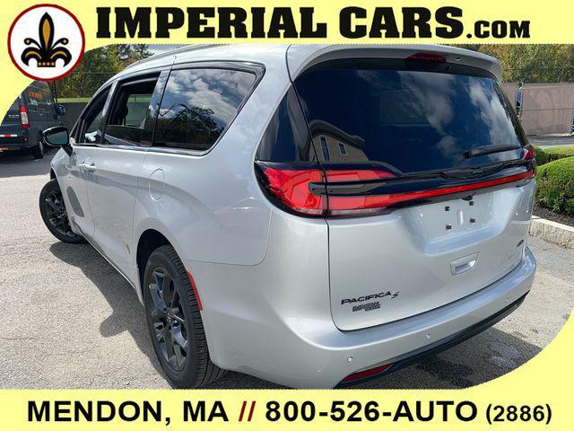 new 2026 Chrysler Pacifica car, priced at $47,453