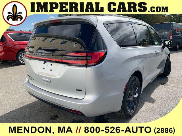 new 2026 Chrysler Pacifica car, priced at $47,453