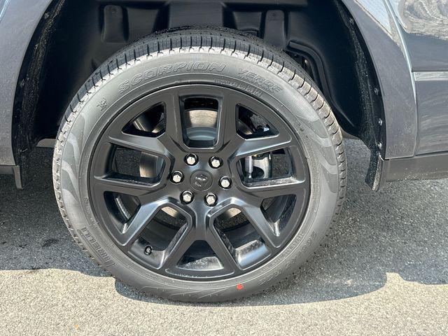 new 2025 Ram 1500 car, priced at $61,176