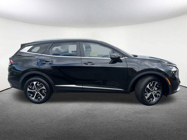 used 2023 Kia Sportage Hybrid car, priced at $30,977