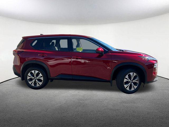 used 2021 Nissan Rogue car, priced at $21,747