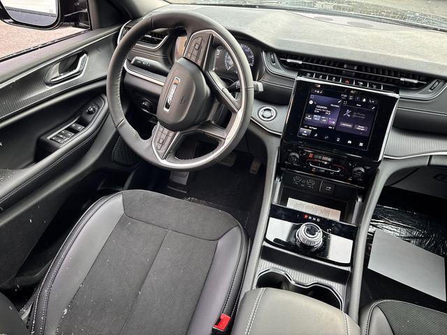 new 2025 Jeep Grand Cherokee L car, priced at $43,003