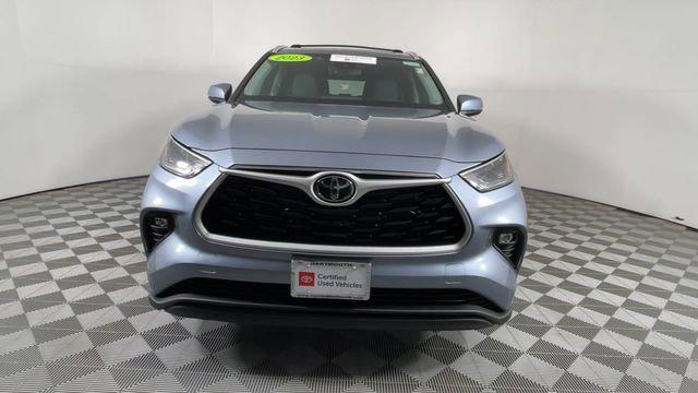 used 2023 Toyota Highlander car, priced at $40,988